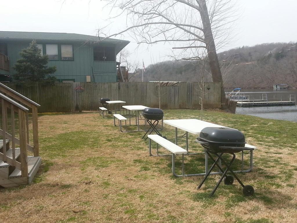 Taneycomo Lakefront Resort Bull Creek Exterior photo